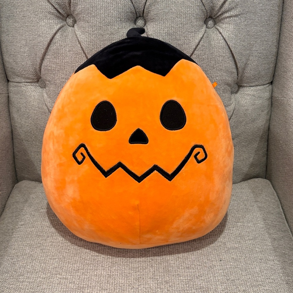 NWOT! 12” Paige the Pumpkin Squishmallow   squishmallows plush toys halloween